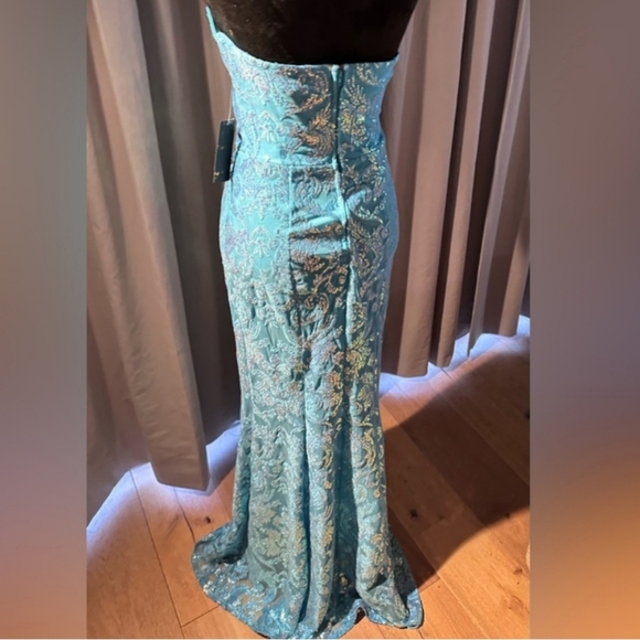 City Vibe Strapless Sequin Gown - Picture 6 of 14